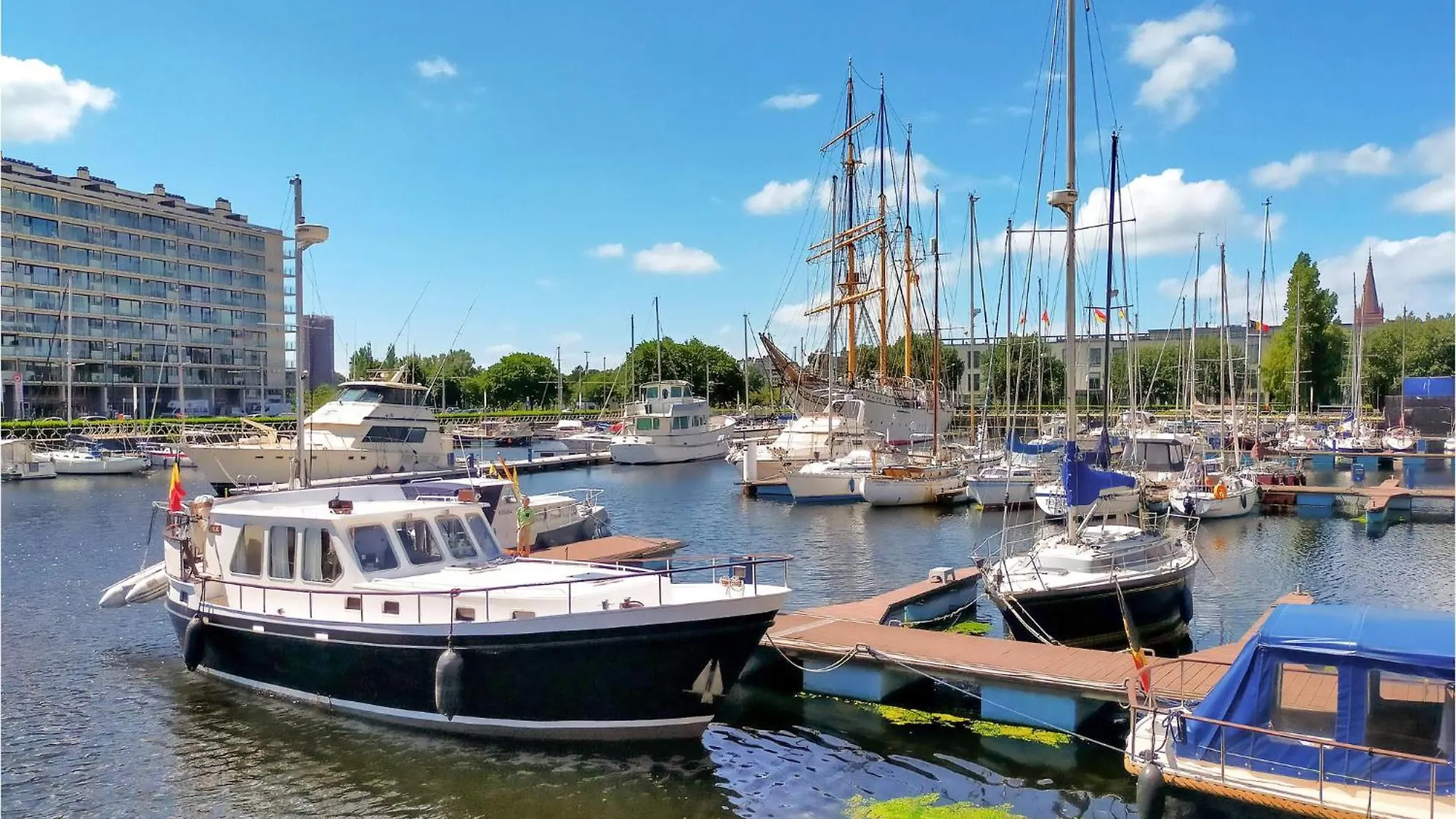 1 Bedroom Gorgeous Apartment In Oostende Belgium